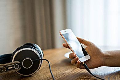 摩托越野游戏《Overpass 2》实机 支持简中